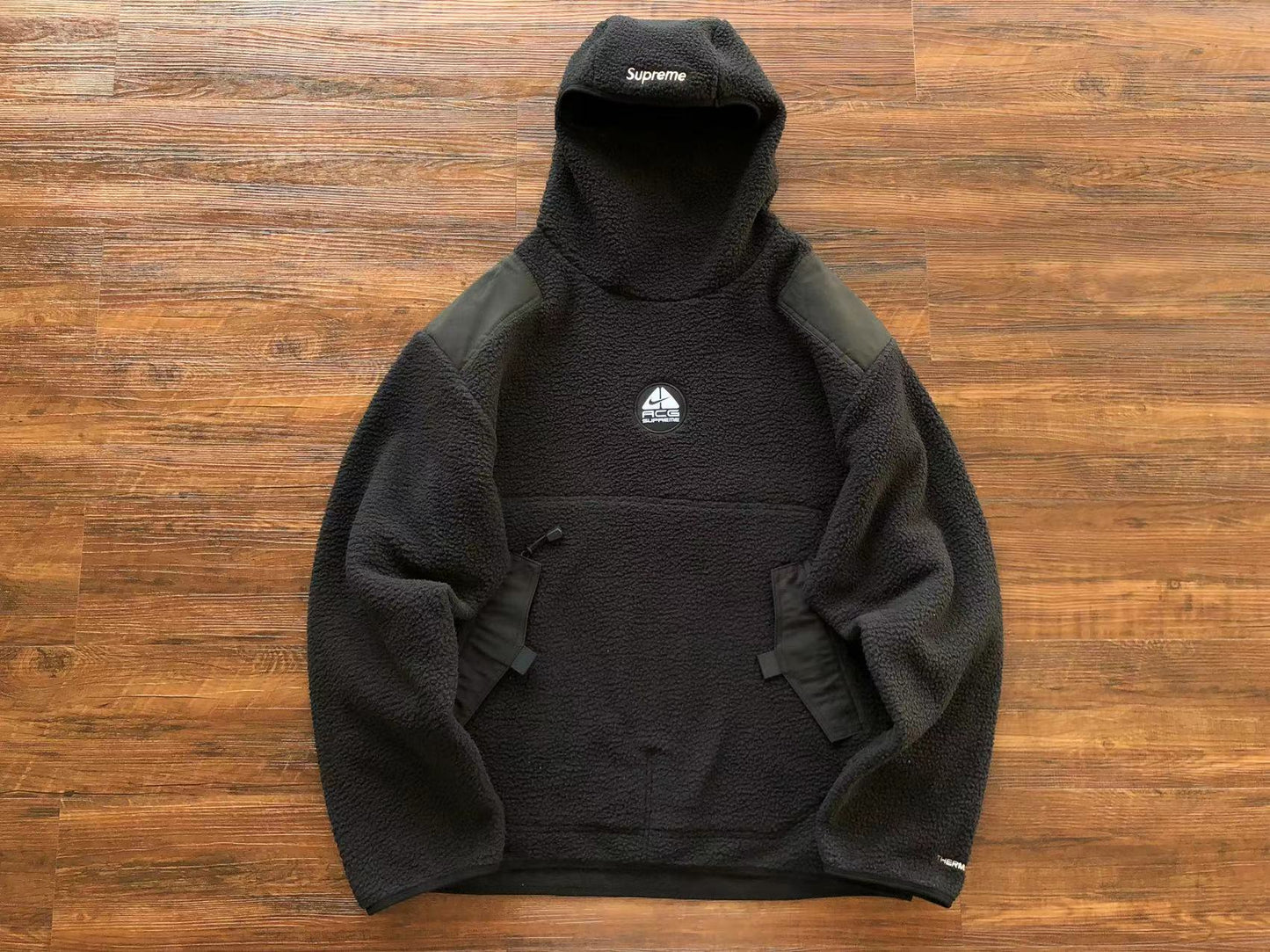 ACG Nike Supreme Fleece